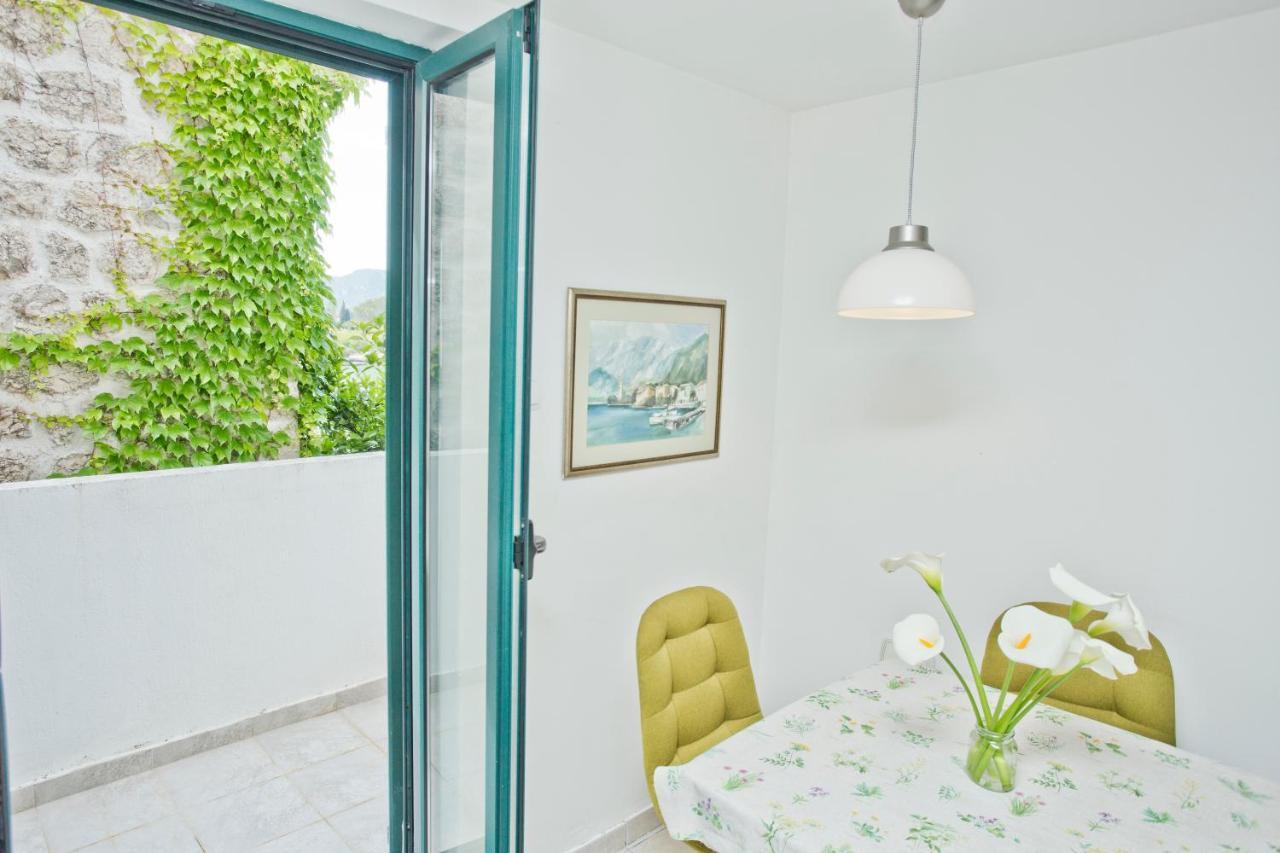 Villa Iva Kotor Exteriör bild